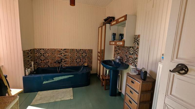 Maison - 257 m² - 7 pièces