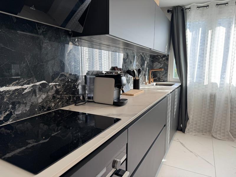 Appartement - 76 m² - 4 pièces