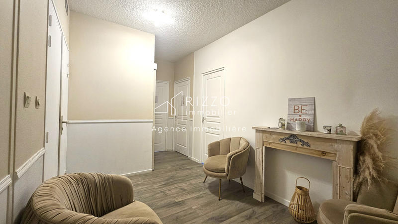 Local commercial - 91 m²