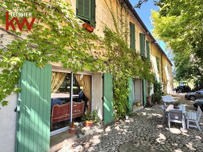 Bastide - 900 m² - 15 pièces