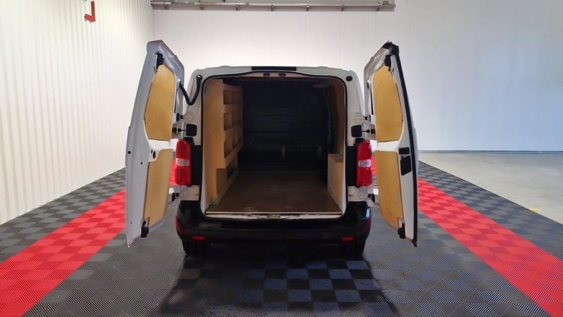 Peugeot Expert tole standard 2.0 bluehdi 120 ss bvm6 premium