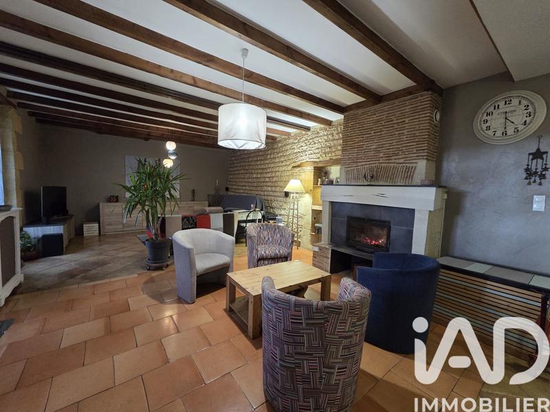 Maison - 225 m² - 5 pièces