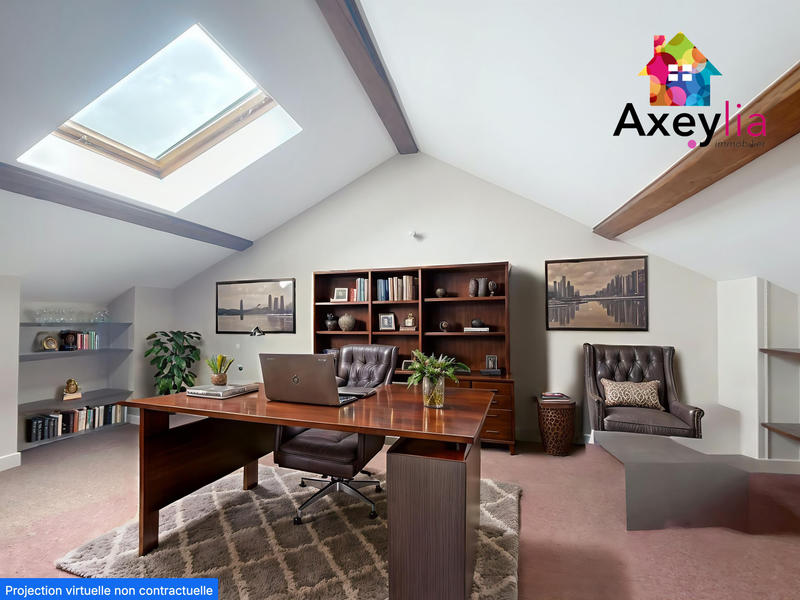 Maison - 250 m² - 6 pièces