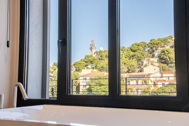 Maison - 190 m² - 5 pièces