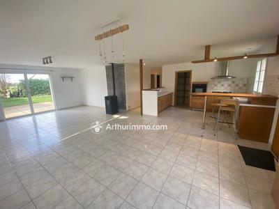 Maison - 107 m² - 4 pièces