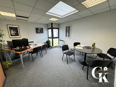 Bureau - 455 m²