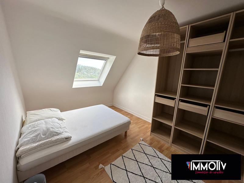 Maison traditionnelle - 106 m² - 5 pièces