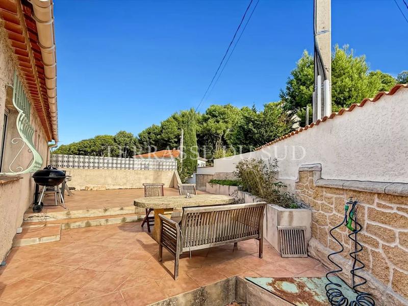 Maison - 98 m² - 5 pièces