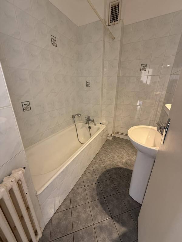 Appartement - 77 m² - 3 pièces