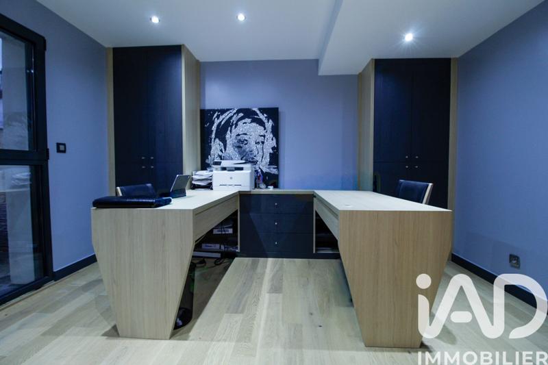 Maison de maîtres - 403 m² - 9 pièces