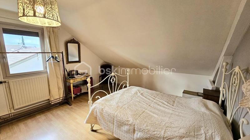 Maison - 190 m² - 10 pièces