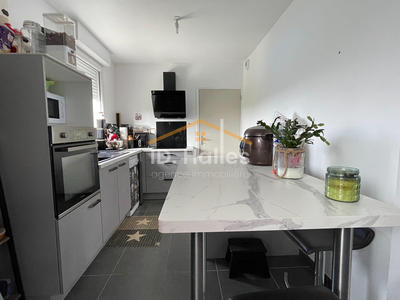 Maison - 101 m² - 5 pièces