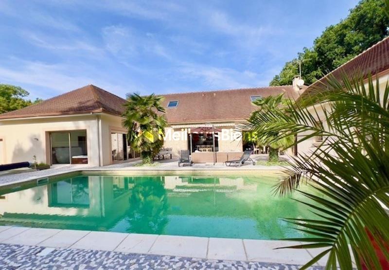 Villa - 475 m² - 10 pièces