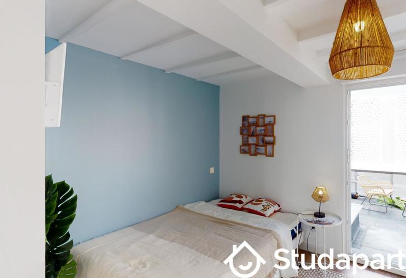 Chambre - 10 m² - 1 pièce