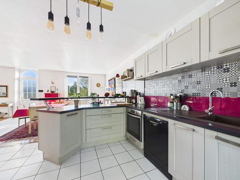 Maison - 170 m² - 7 pièces