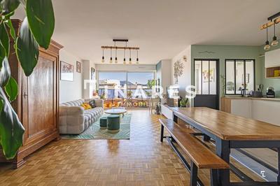 Appartement - 93 m² - 4 pièces