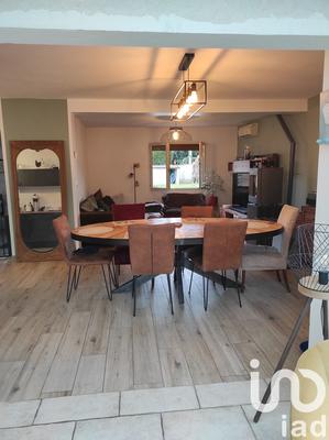 Maison - 145 m² - 5 pièces