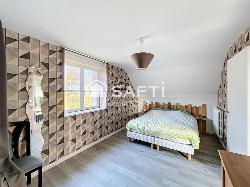 Maison - 148 m² - 7 pièces