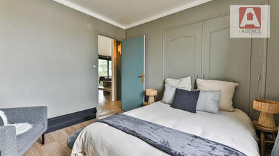 Maison - 175 m² - 7 pièces