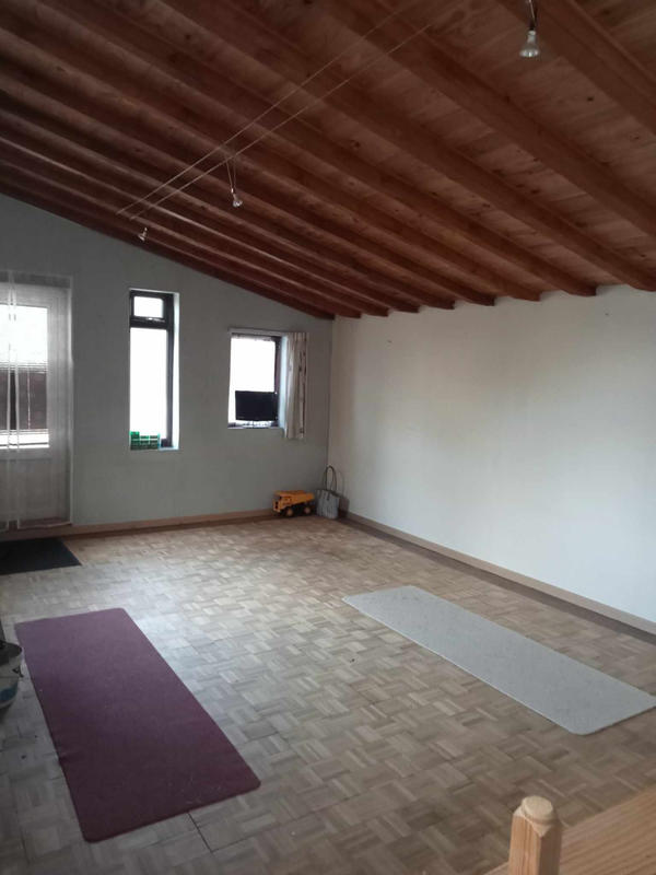 Maison - 231 m² - 12 pièces