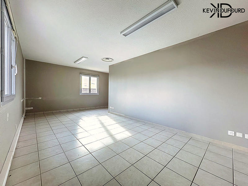 Immeuble - 550 m² - 10 pièces