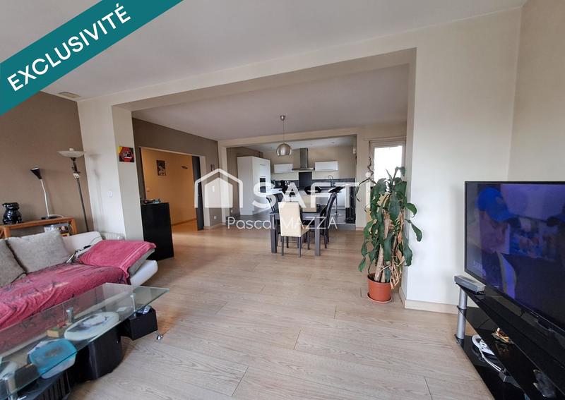 Appartement - 99 m² - 4 pièces