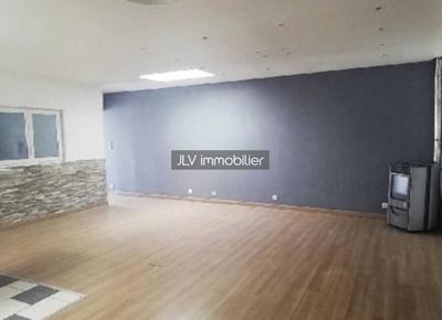 Immeuble - 210 m² - 3 pièces