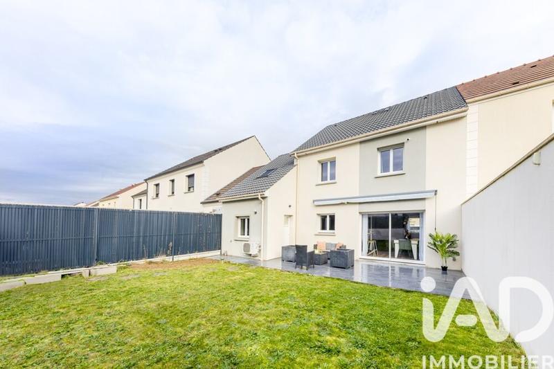 Maison - 113 m² - 7 pièces