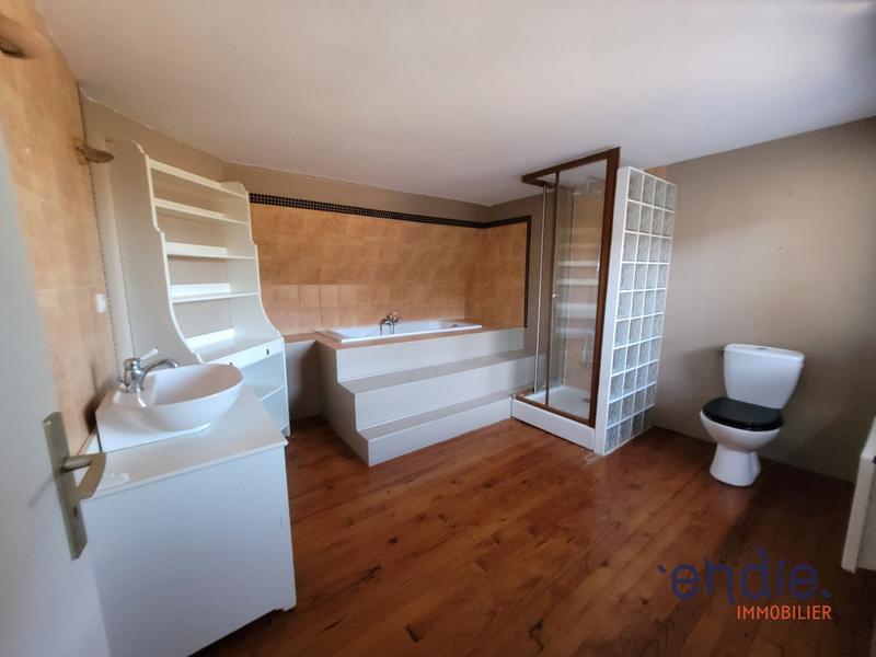 Maison de village - 180 m² - 5 pièces