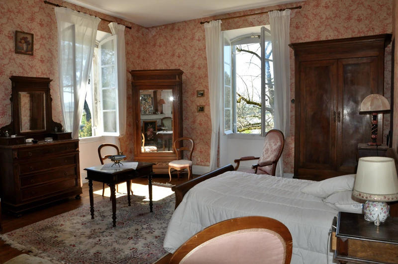 Château - 567 m² - 15 pièces