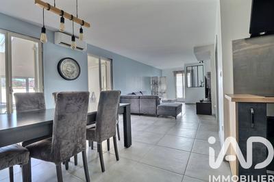 Maison - 91 m² - 3 pièces