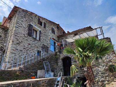 Mas - 480 m² - 10 pièces