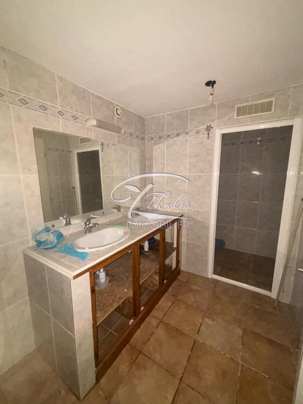 Maison ancienne - 210 m² - 9 pièces