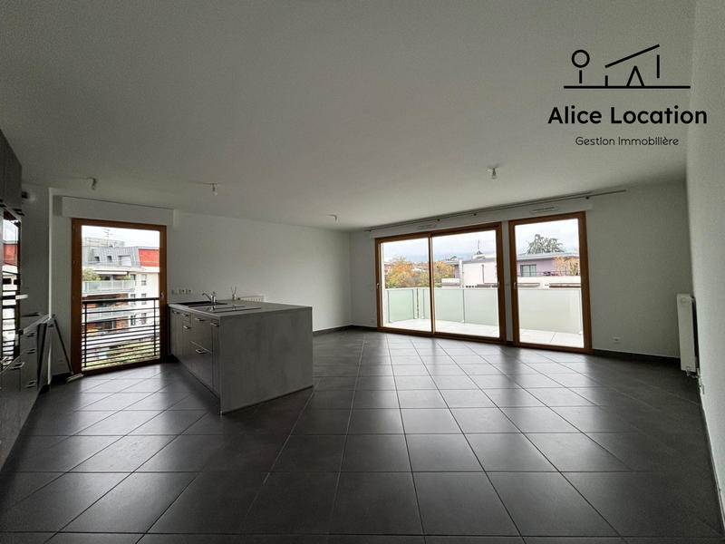 Appartement - 85 m² - 4 pièces