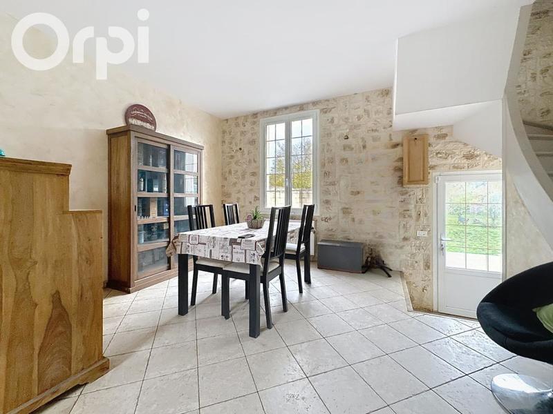 Maison - 108 m² - 5 pièces