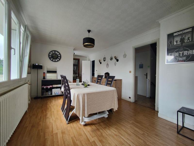 Maison - 105 m² - 4 pièces