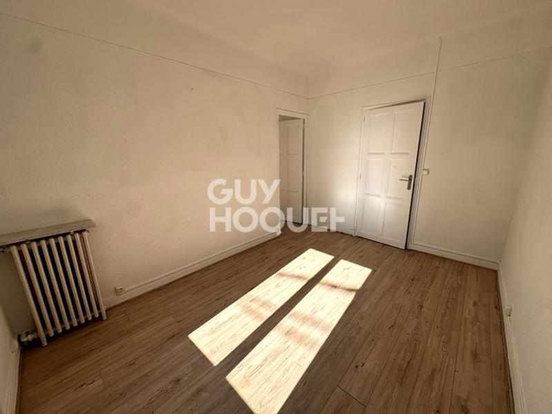 Appartement - 100 m² - 5 pièces