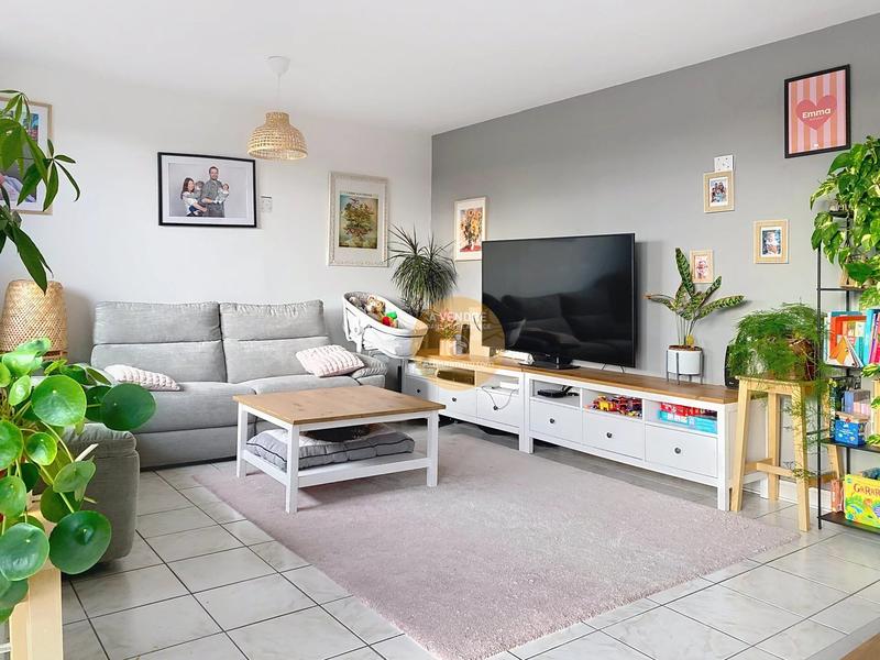 Appartement - 83 m² - 5 pièces