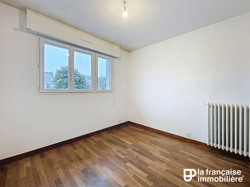 Maison - 92 m² - 5 pièces