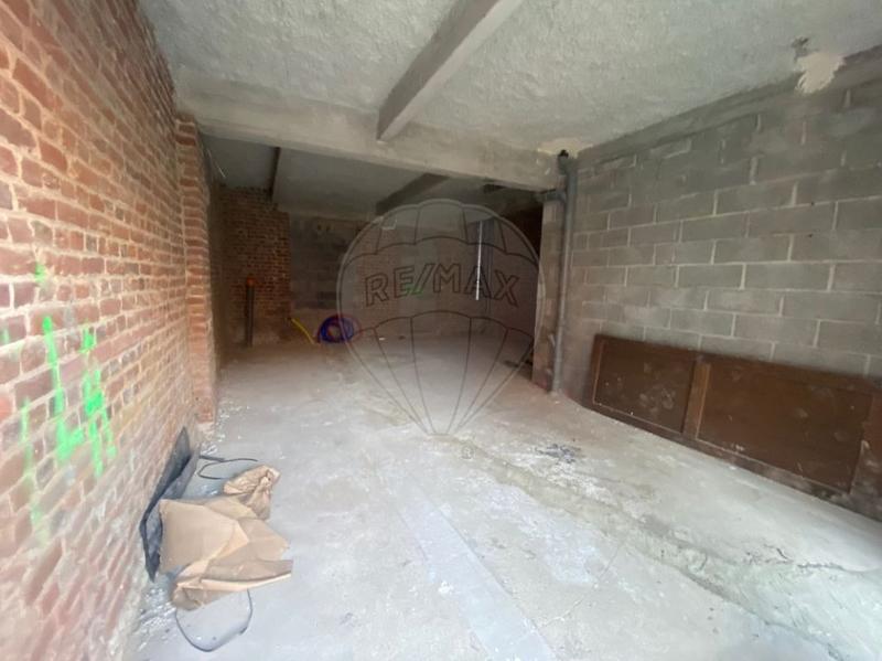 Local commercial - 52 m² - 1 pièce