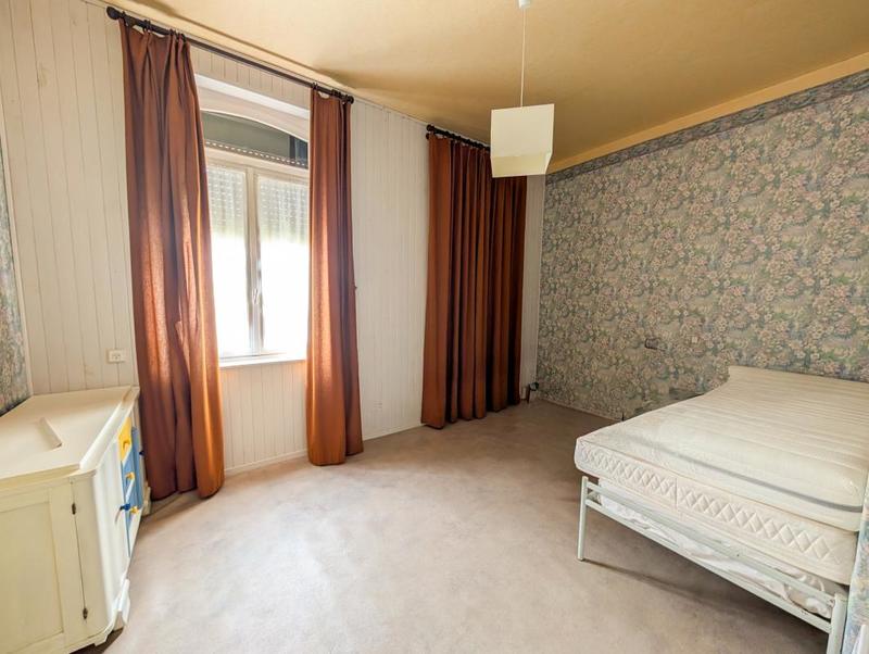 Propriété - 325 m² - 13 pièces