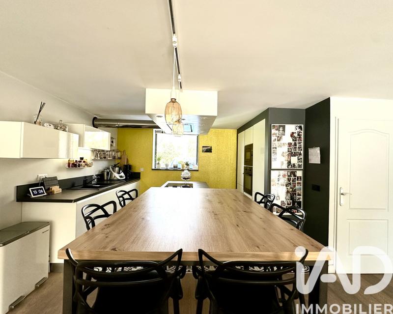 Maison - 127 m² - 5 pièces