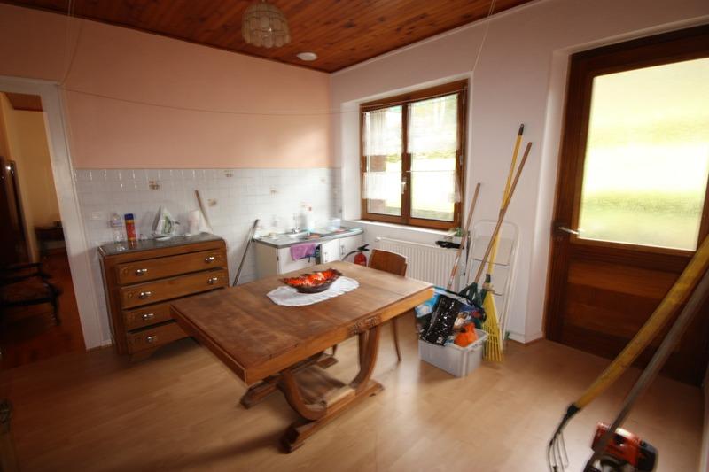 Maison - 222 m² - 9 pièces