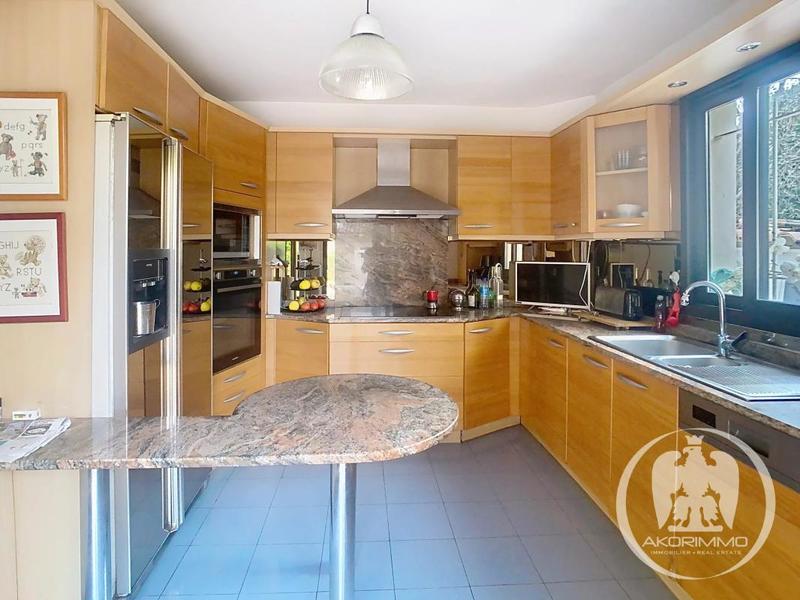 Villa - 105 m² - 5 pièces