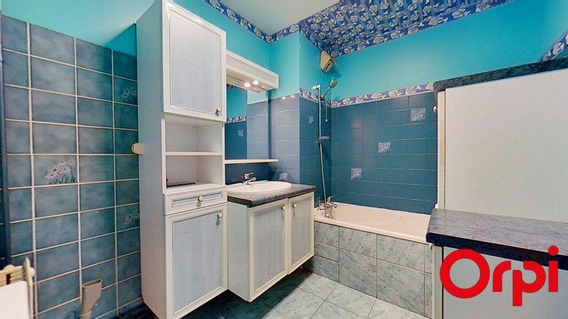 Appartement - 83 m² - 4 pièces