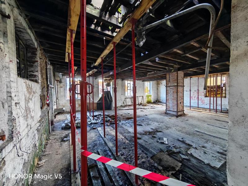 Immeuble - 2 850 m² - 15 pièces