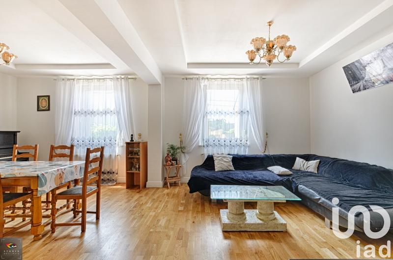 Maison - 148 m² - 7 pièces