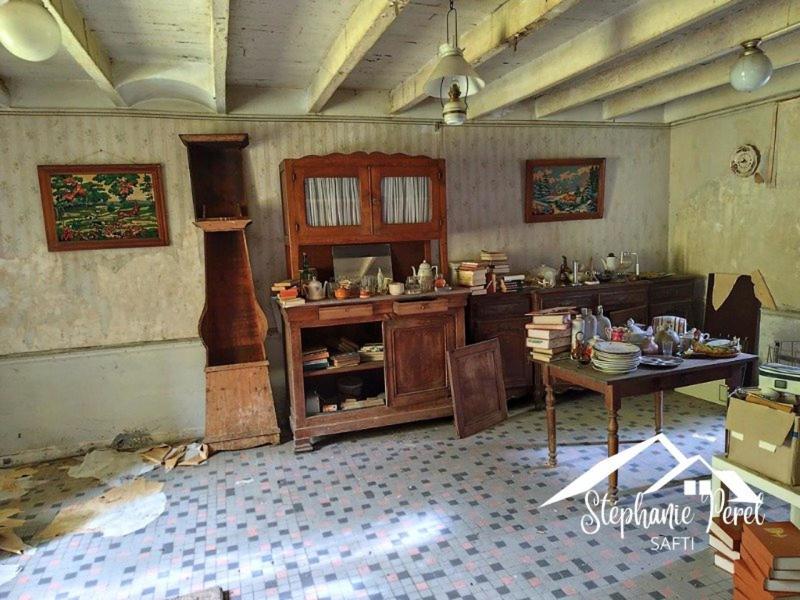 Maison - 260 m² - 8 pièces