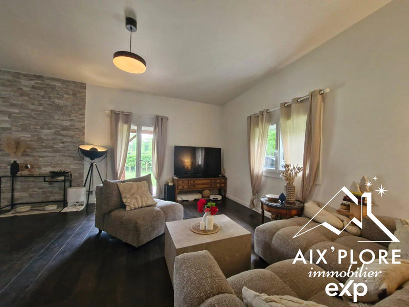 Maison - 74 m² - 4 pièces