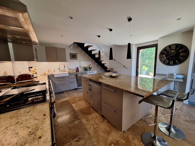 Manoir - 715 m² - 23 pièces